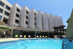 Гостиница Holiday Inn Tijuana Zona Rio Hotel