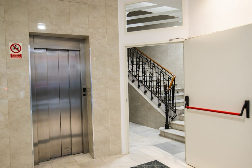 Фото Hotel Madrisol