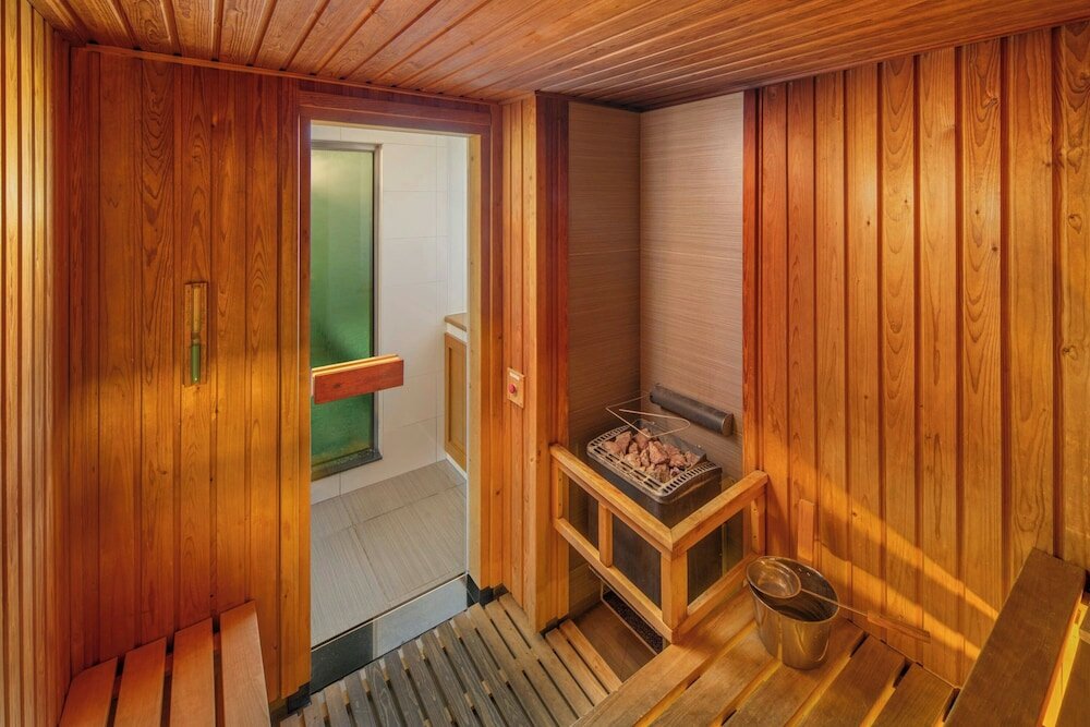 Фото Courtyard by Marriott Budapest City Center