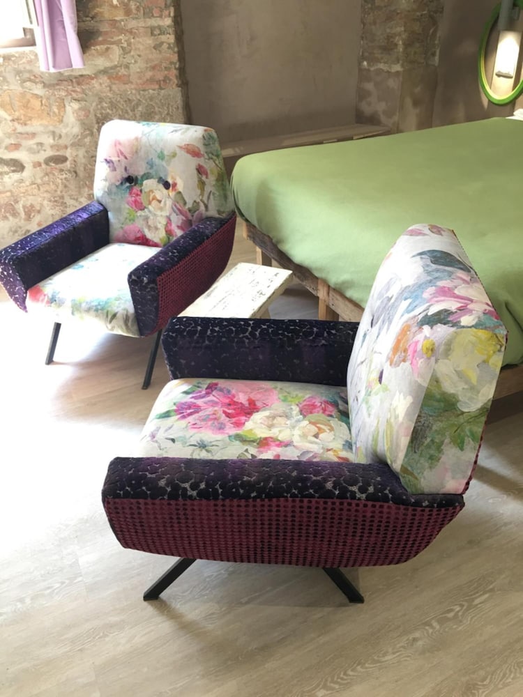 Фото Inside the wall - Santa Maria