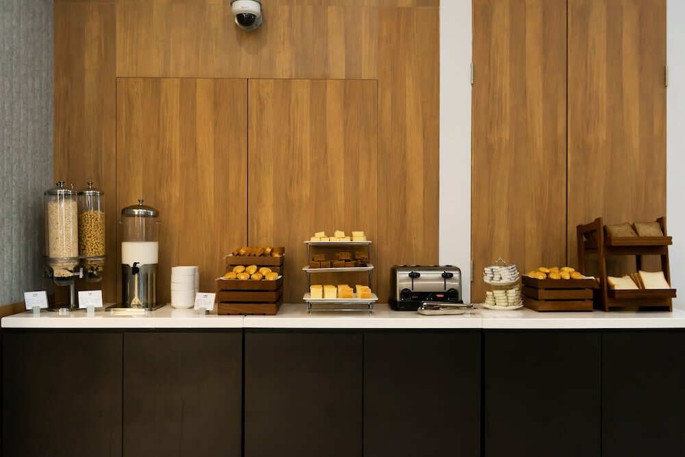 Фото Holiday Inn Express Shanghai Tangzhen, an Ihg Hotel