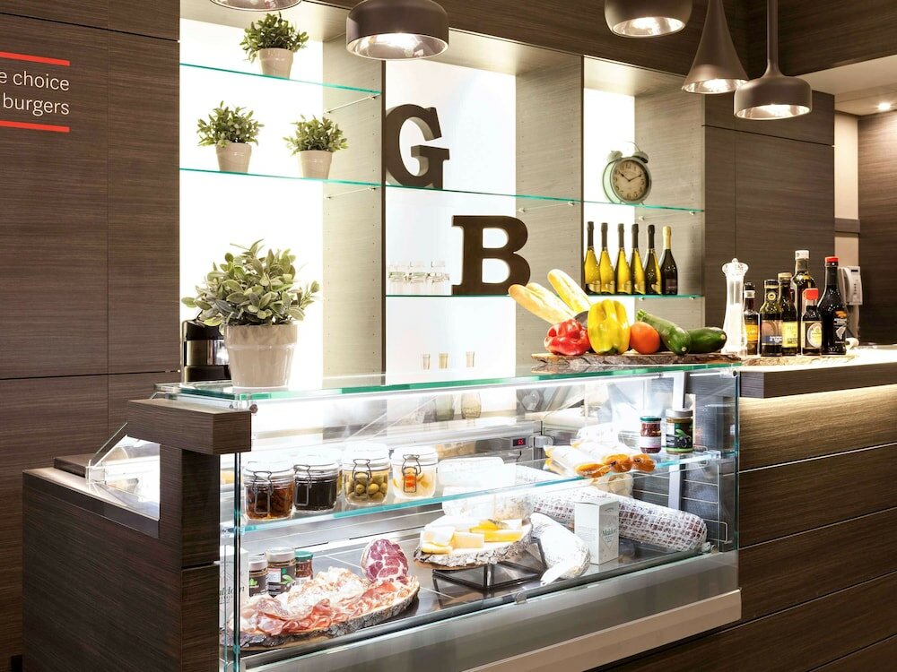 Фото Novotel Brescia 2