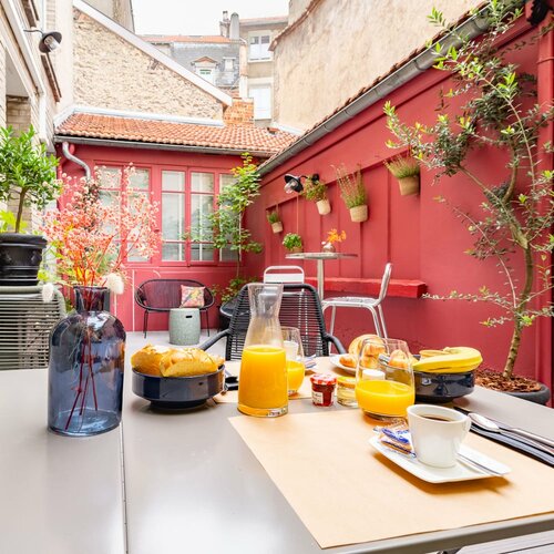 Внешний вид отеля Hôtel Azur Reims в Реймсе, фото 5