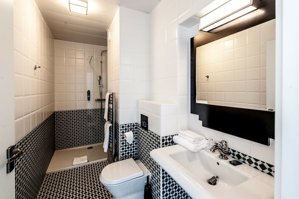 Фото Best Western Hotel Journel Antibes-Juan-les-Pins