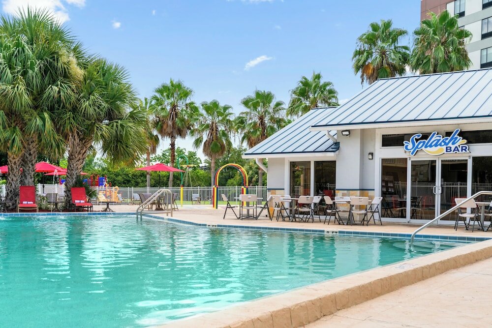 Фото SureStay Plus by Best Western Orlando International Drive