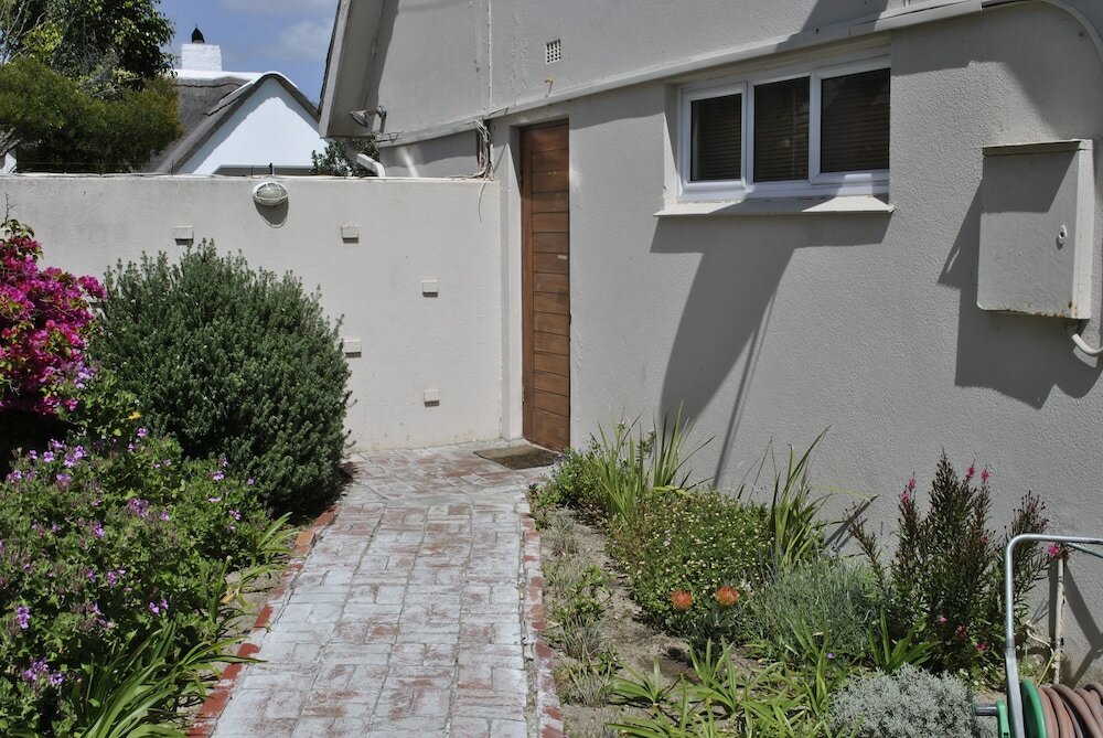 Фото Cotswold Guest House