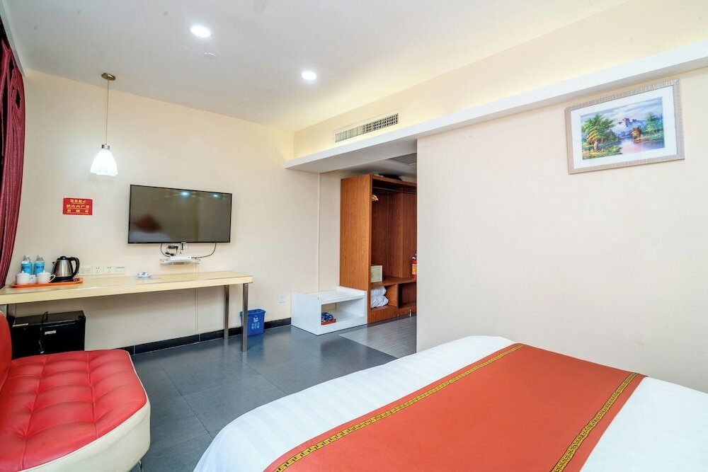 Фото Ln White House Hotel