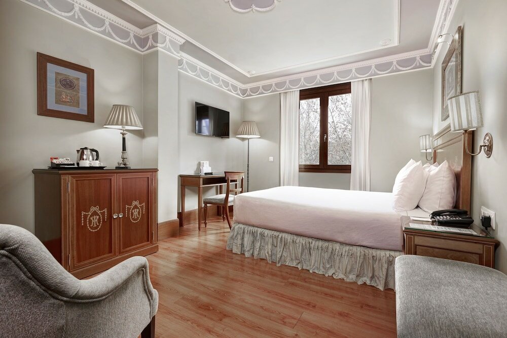 Фото Inglaterra Hotel