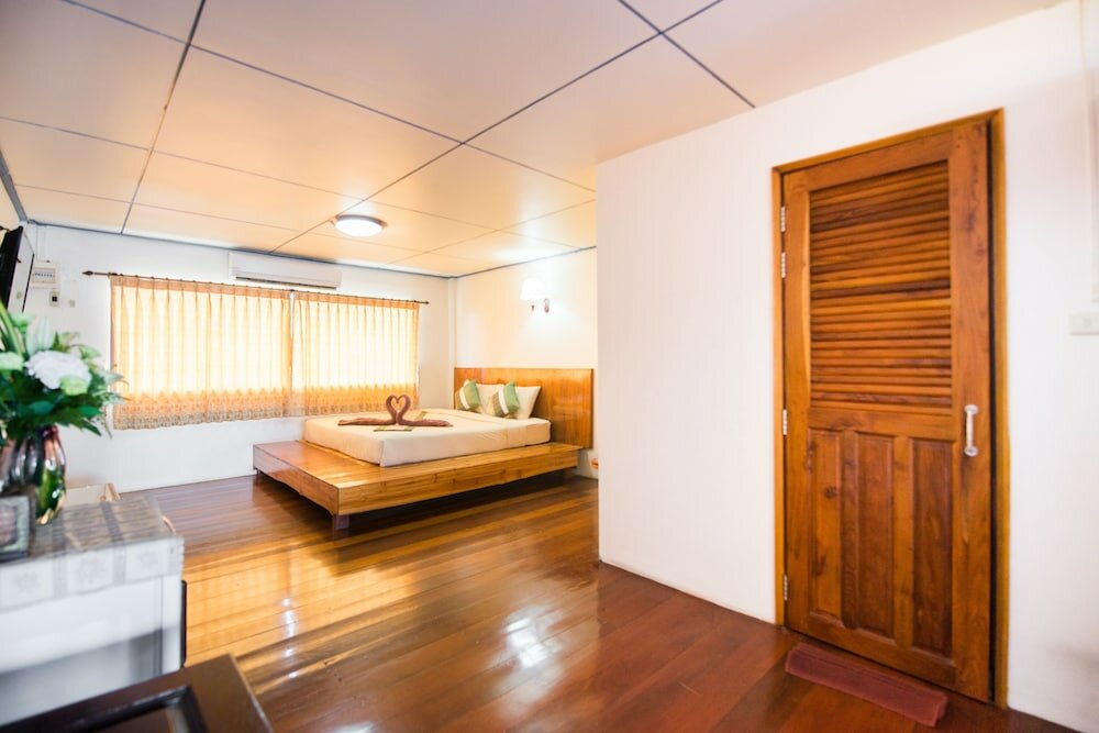 Фото Pongphen Guesthouse