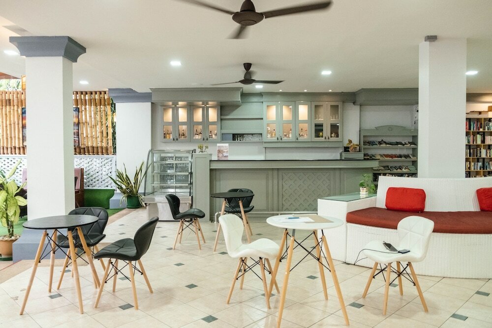 Фото Karon Sea Sands