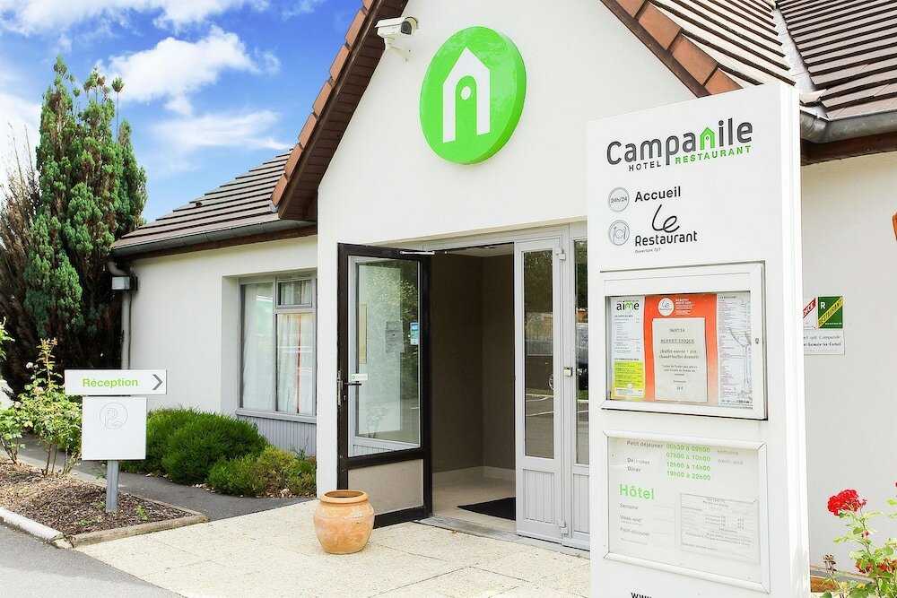 Фото Campanile Evry Est - Saint-Germain les Corbeil