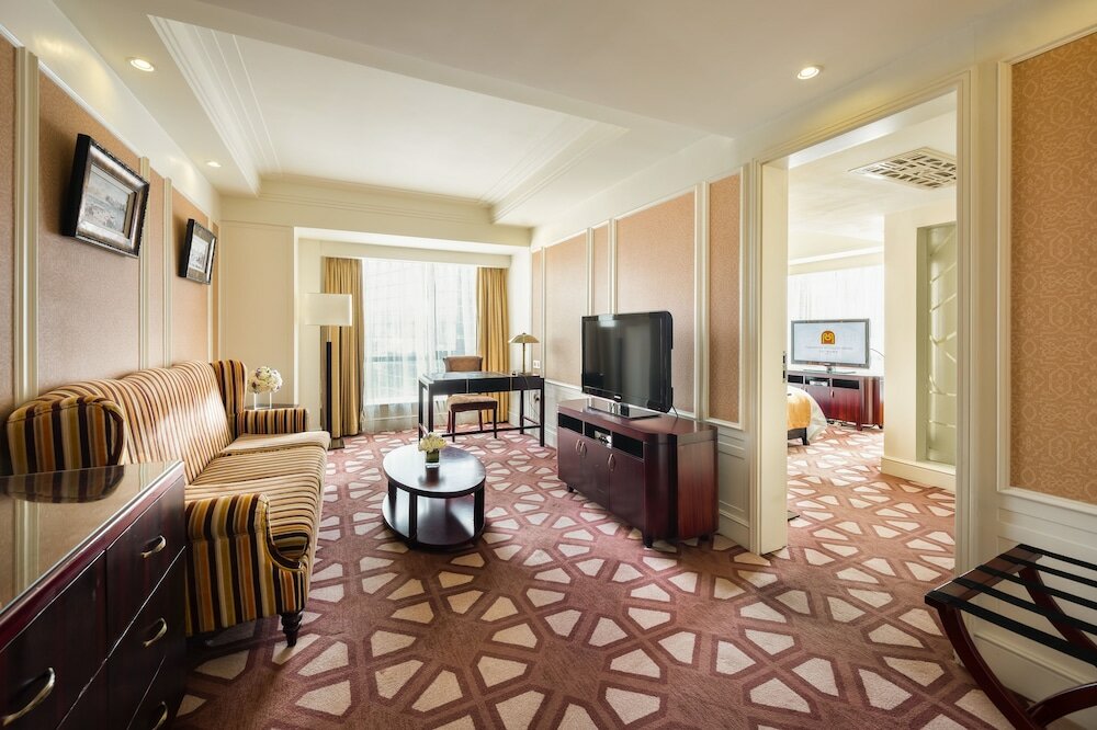 Фото Paramount Gallery Hotel