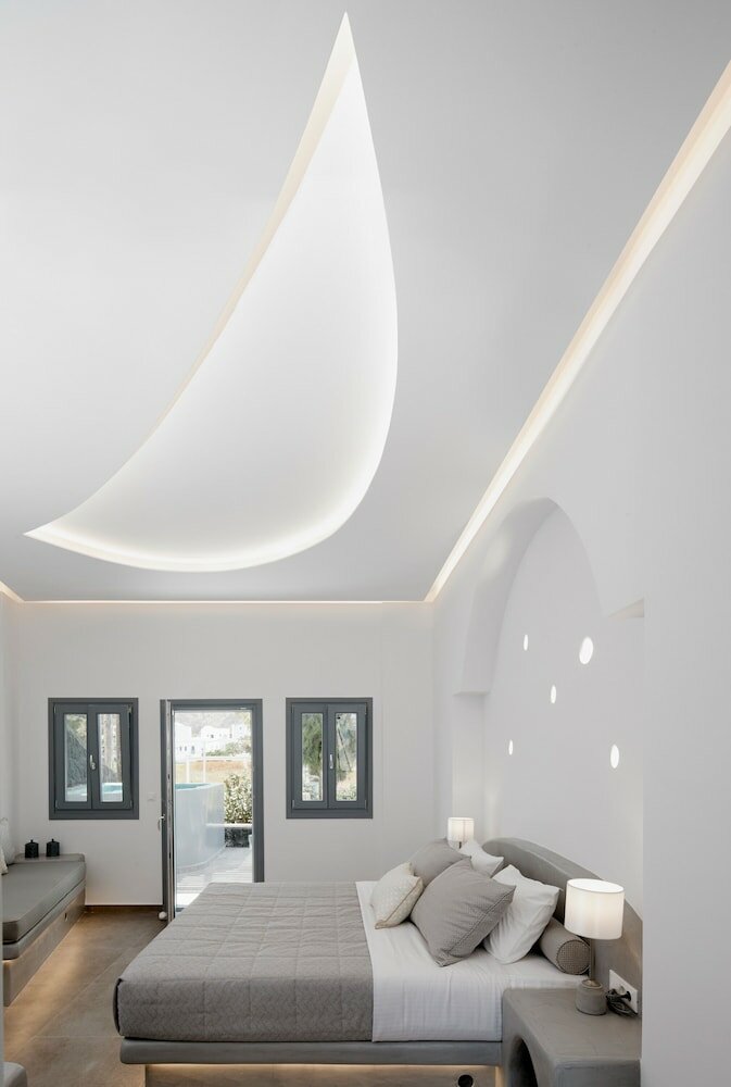 Фото Amara Suites Santorini