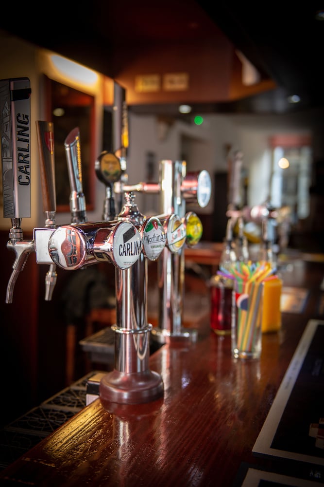 Фото Royal Lion Hotel