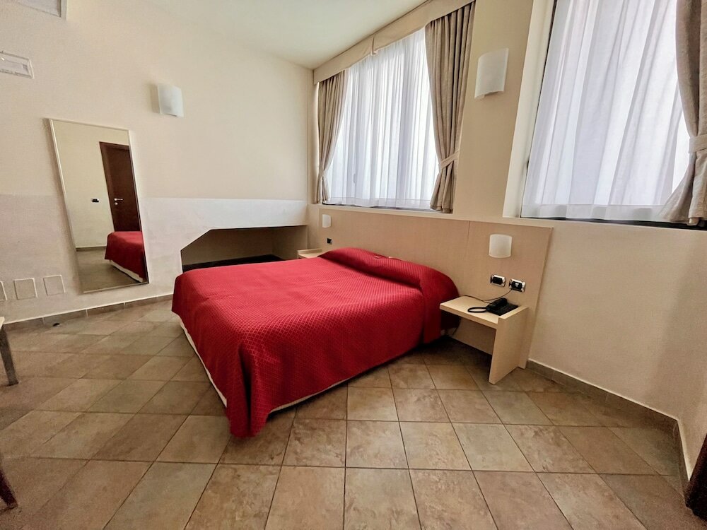 Фото Hotel Lovere Resort & SPA