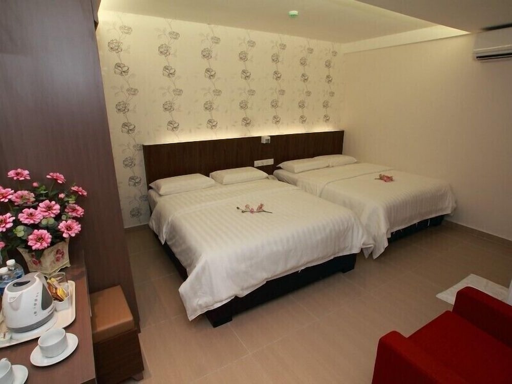 Фото Tai Ichi Hotel