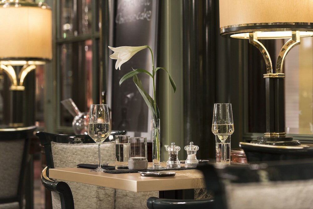 Фото Maritim Hotel Bonn