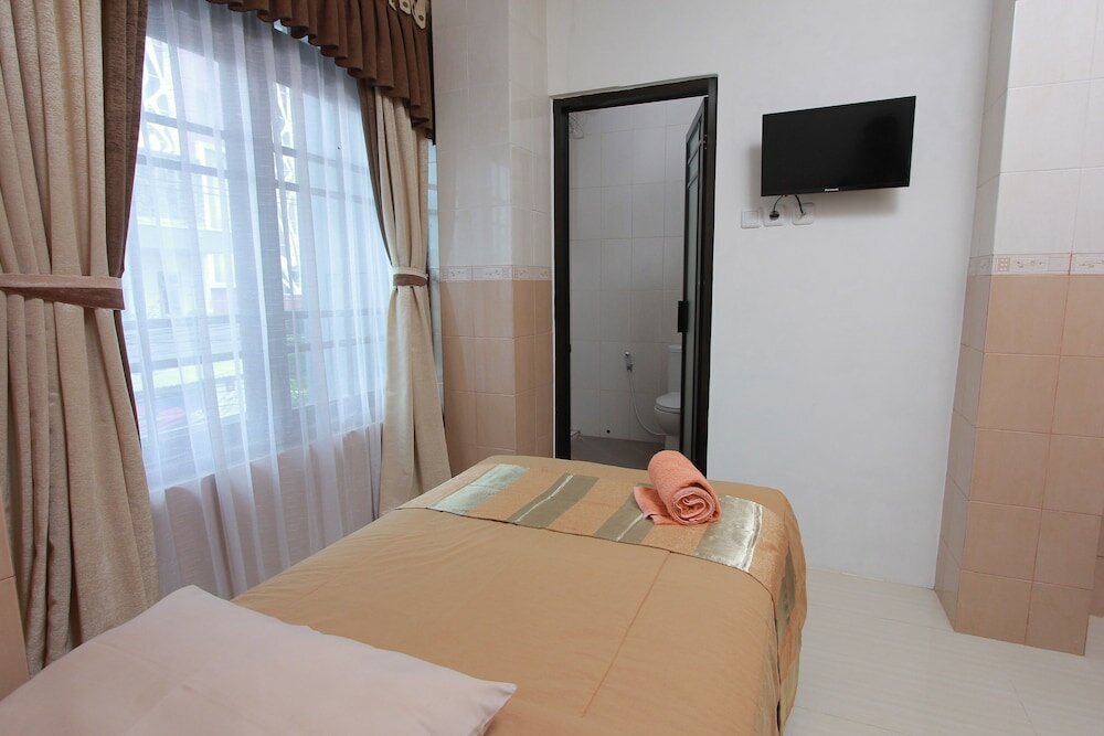 Фото Hotel Kristina