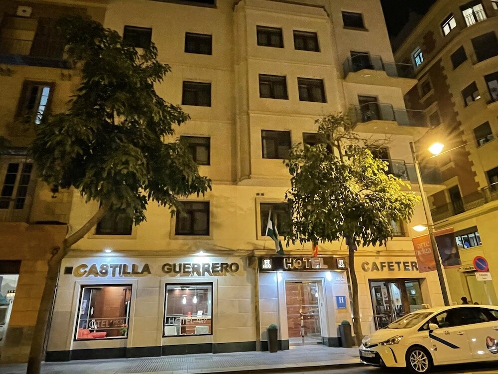 Фото Hotel Castilla Guerrero