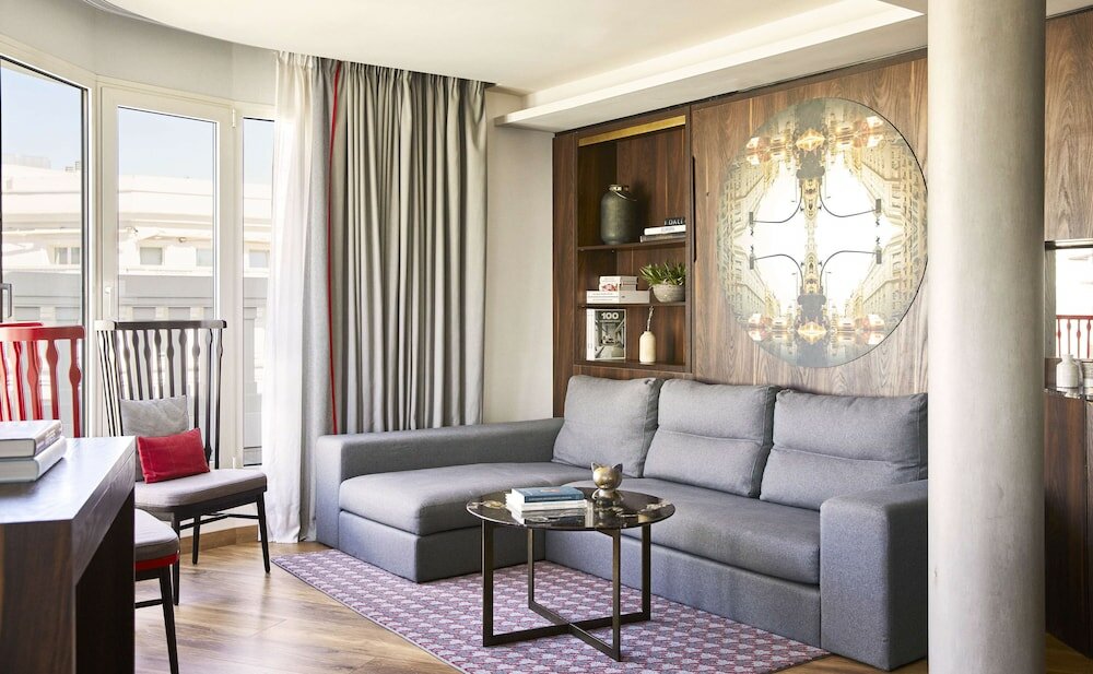 Фото Hyatt Centric Gran VIA Madrid