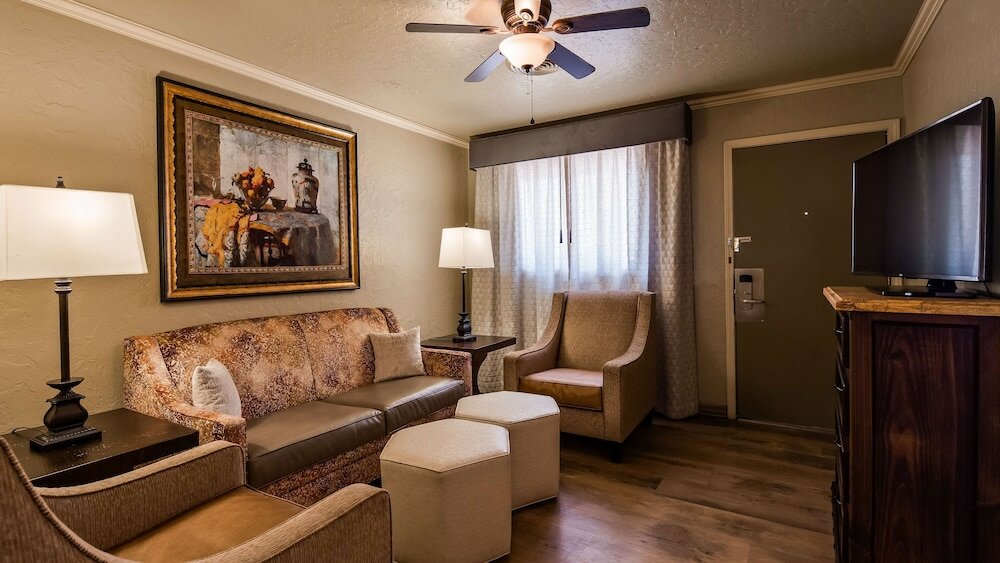 Фото Best Western Plus Weatherford