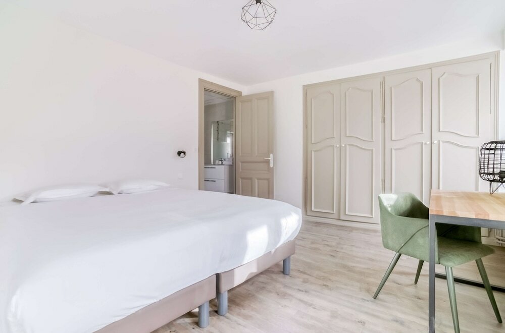 Фото Brit Hotel Bristol Montbéliard