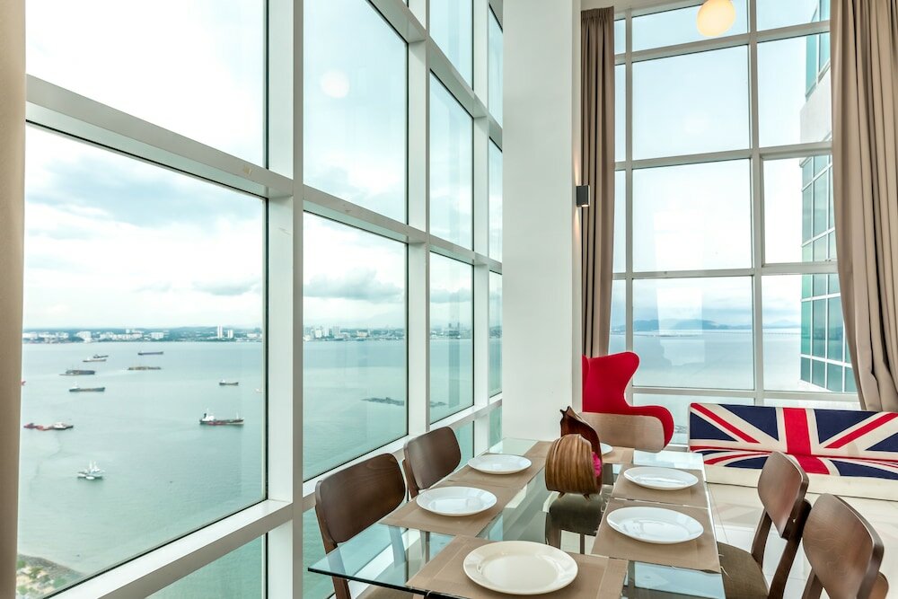 Фото Maritime Luxury Suites