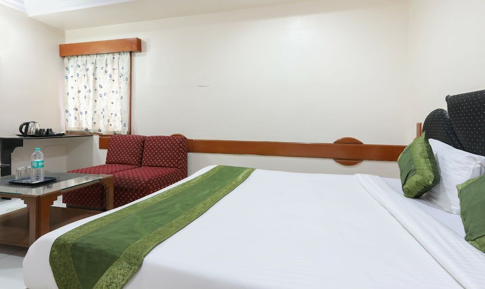 Фото Treebo Trend Omni Palace