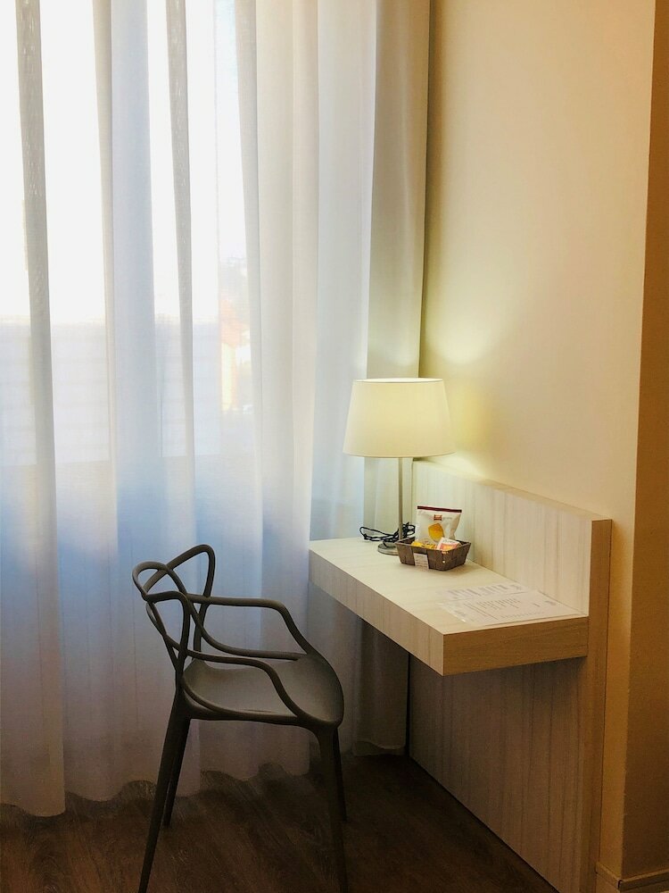 Фото Hotel La Nuova Rotaia