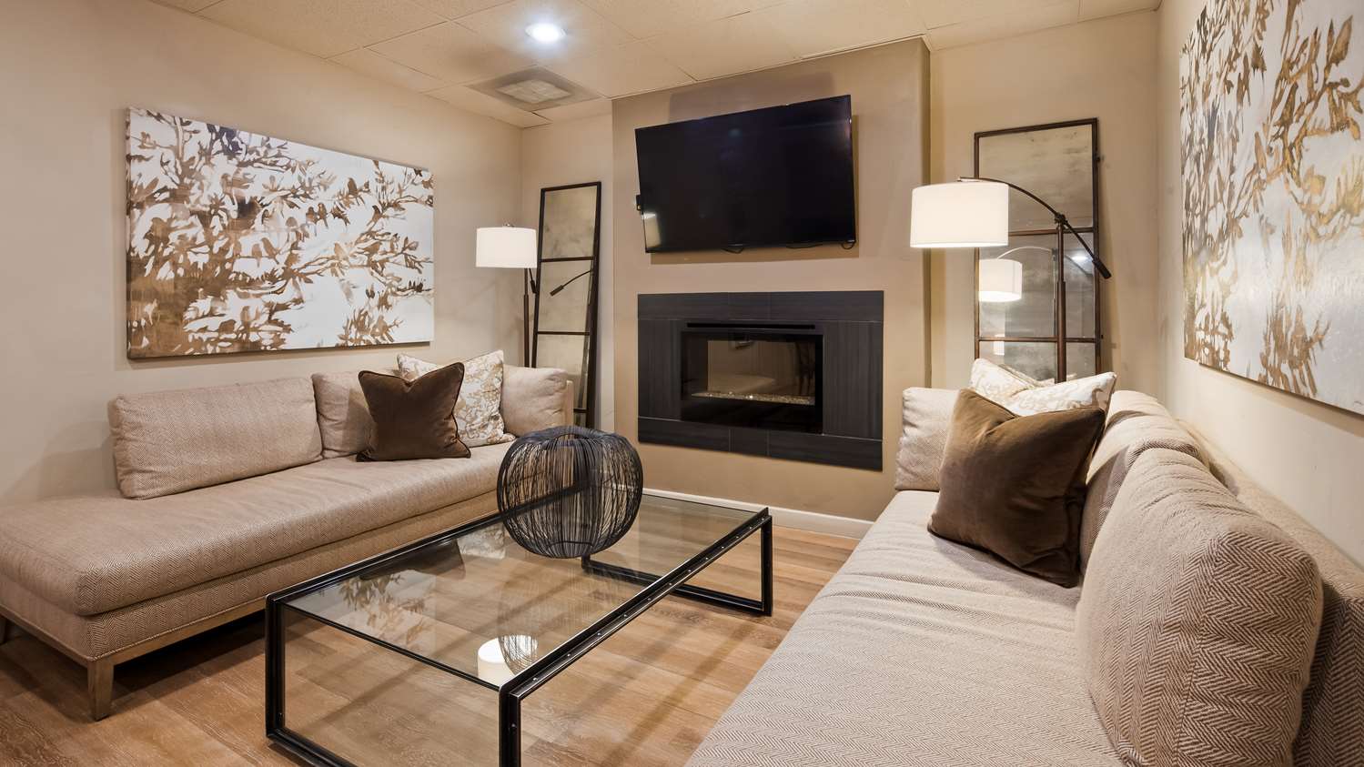 Фото Seville Plaza Hotel, Trademark Collection by Wyndham