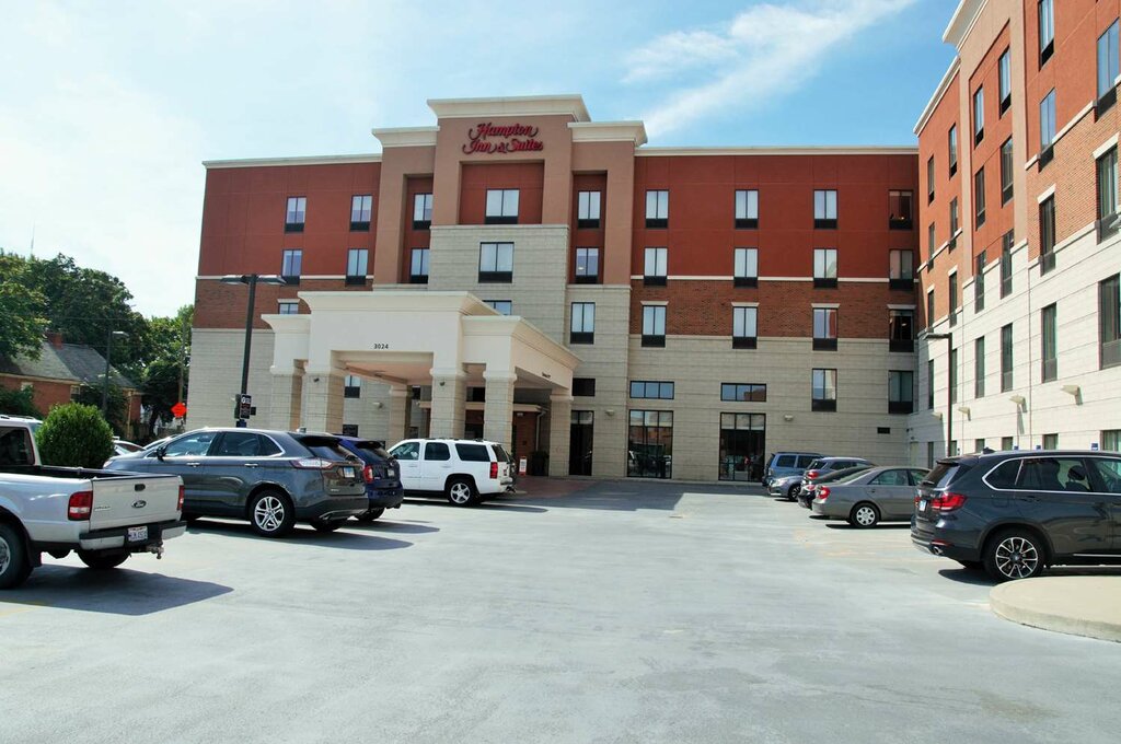 Hotel Hampton Inn & Suites Cincinnati/Uptown-University Area, Cincinnati, photo