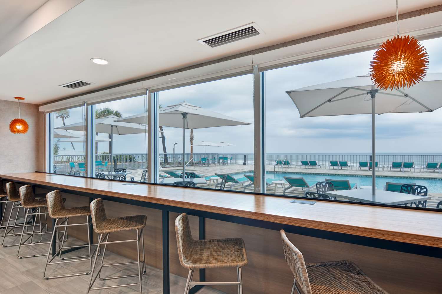 Фото Home2 Suites by Hilton Ormond Beach Oceanfront