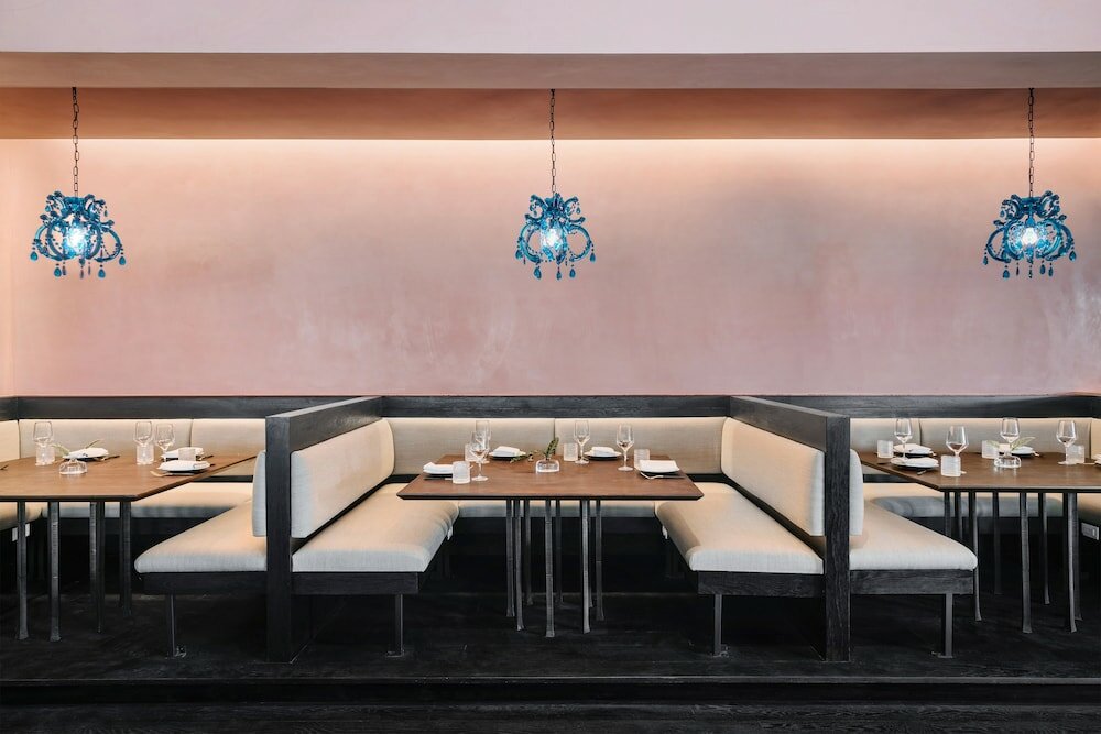 Фото The Line Austin