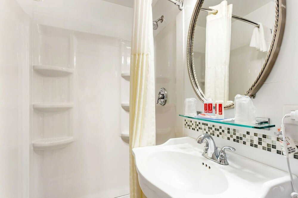 Фото Econo Lodge Hicksville