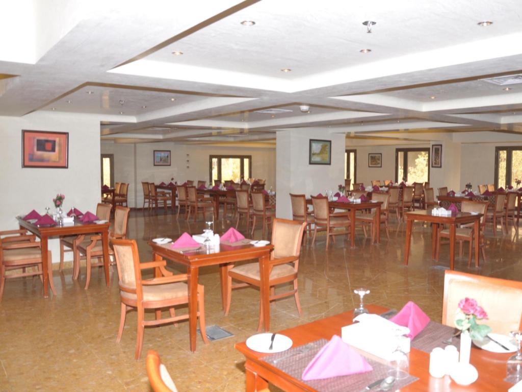 Фото Reef Al Malaz Hotel International