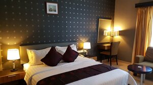 Crown Hotel (West Java, Jalan Sumenep I), hotel