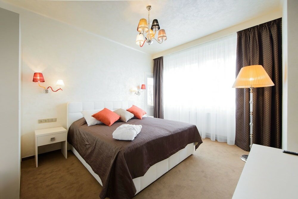 Фото Myo Hotel Mysterius