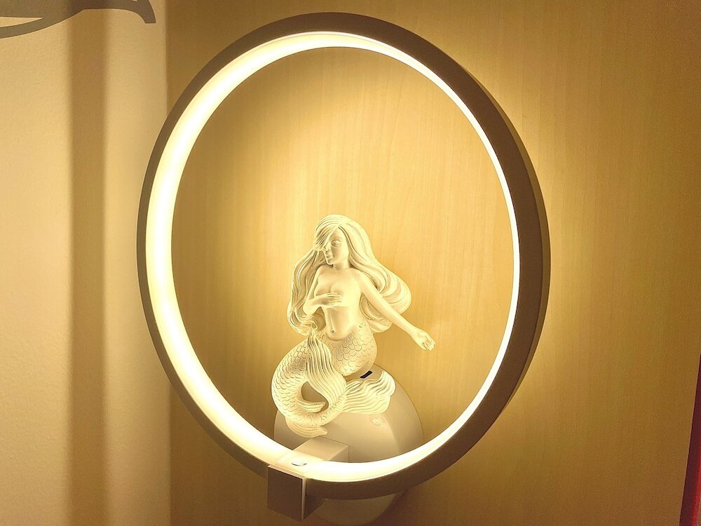 Фото The Poem Hotel