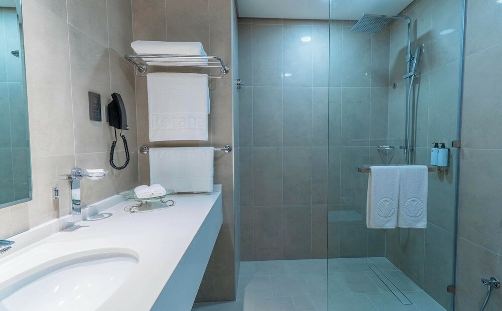 Фото Beach Bay Hotel Mirfa