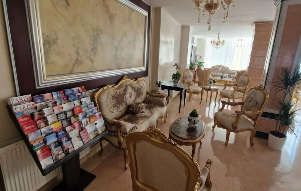 Фото Hotel Royal