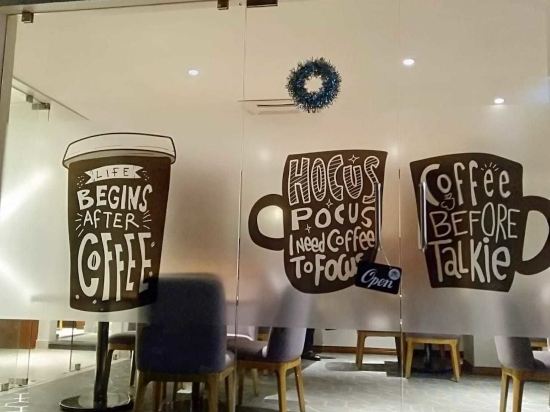 Фото De Mandarin