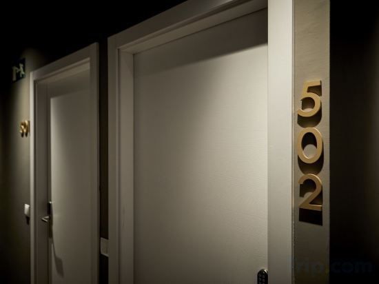 Фото L&H La Latina Selection