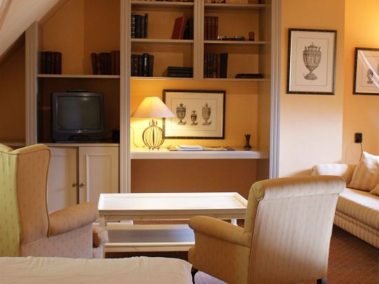 Фото Fletcher Hotel-Restaurant Kasteel Erenstein