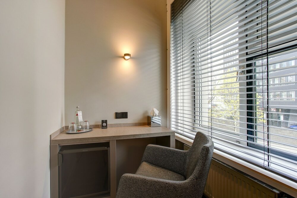 Фото Premier Inn Koeln City Centre