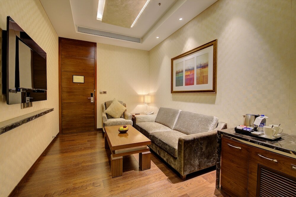 Фото Niranta Airport Transit Hotel – International Wing