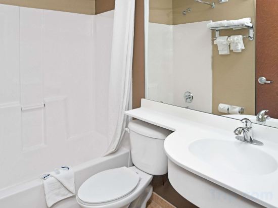 Фото Microtel Inn & Suites by Wyndham Council Bluffs/Omaha