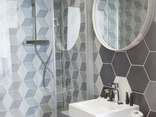 Фото Hôtel Le Lion