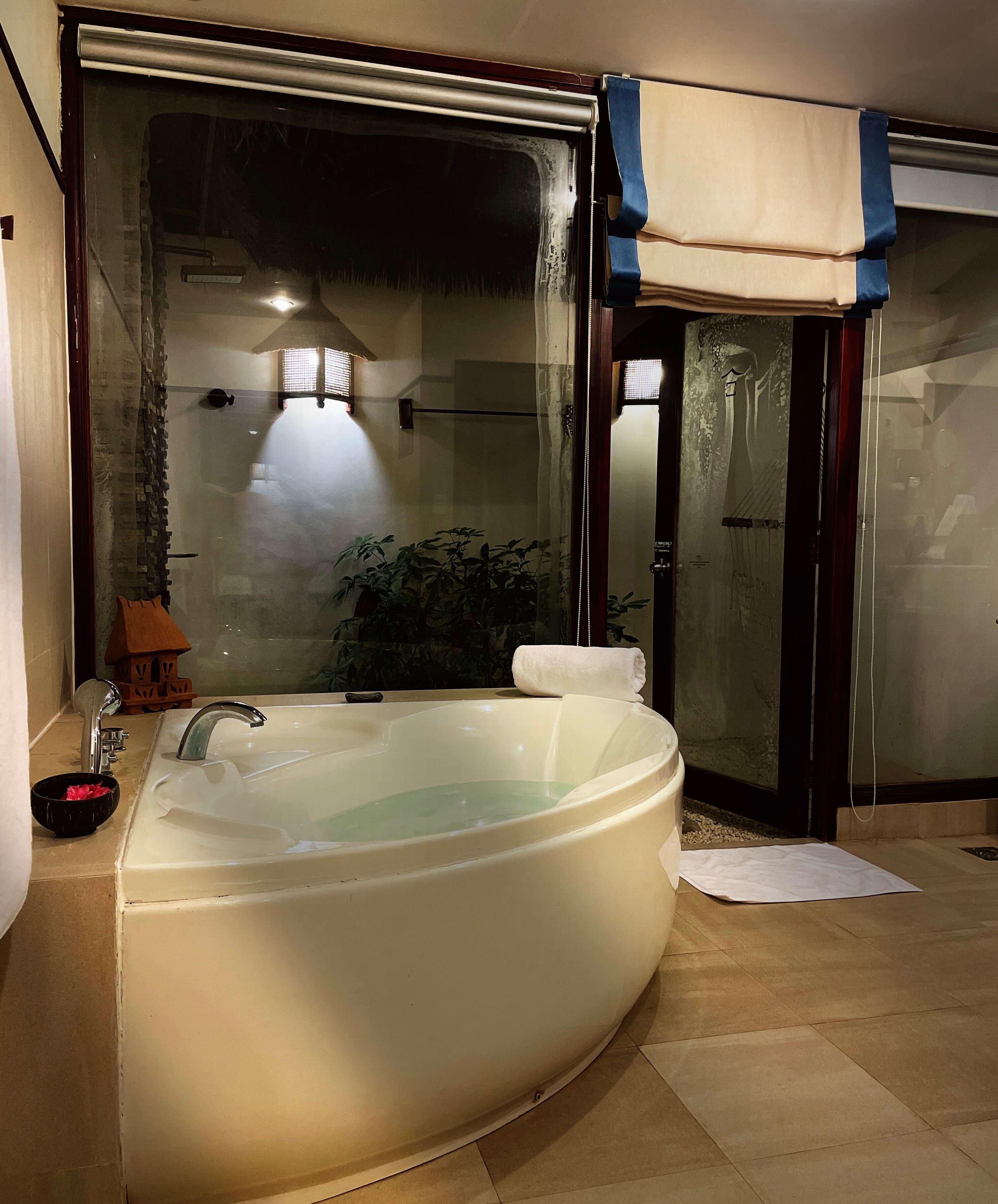 Фото Victoria Phan Thiet Beach Resort & SPA