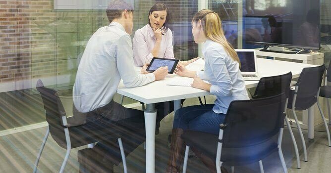 Business consulting Oxford Management Consultancy, Sharjah, photo