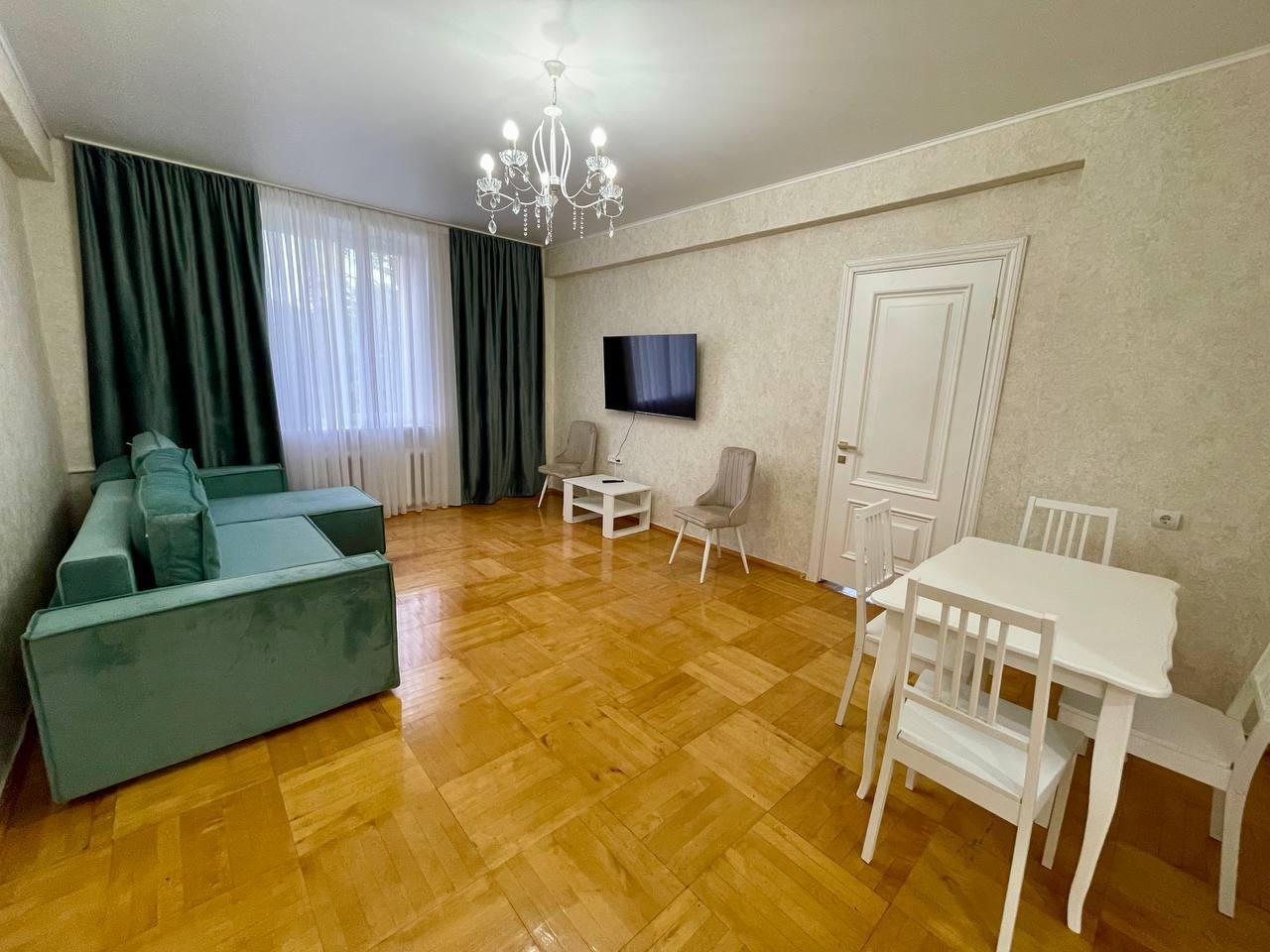 Фото Цветник